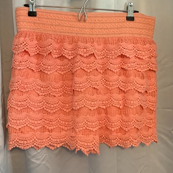 Cute Women's Shorts - Picture 1 of 6